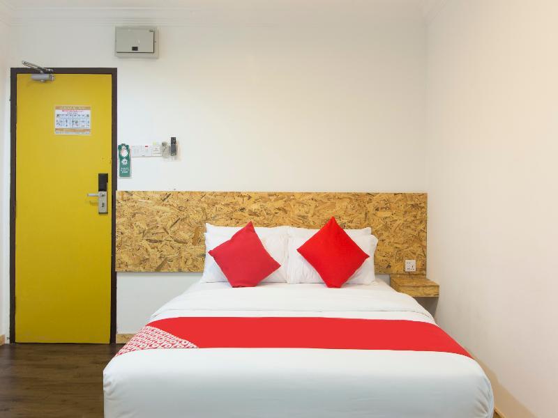 Mesra Boutique Hotel Порт-Діксон Екстер'єр фото