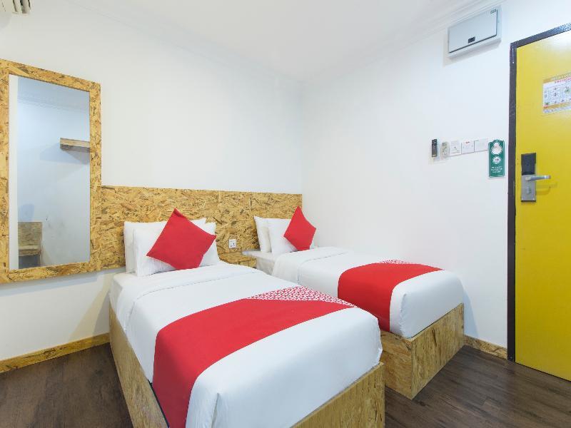 Mesra Boutique Hotel Порт-Діксон Екстер'єр фото